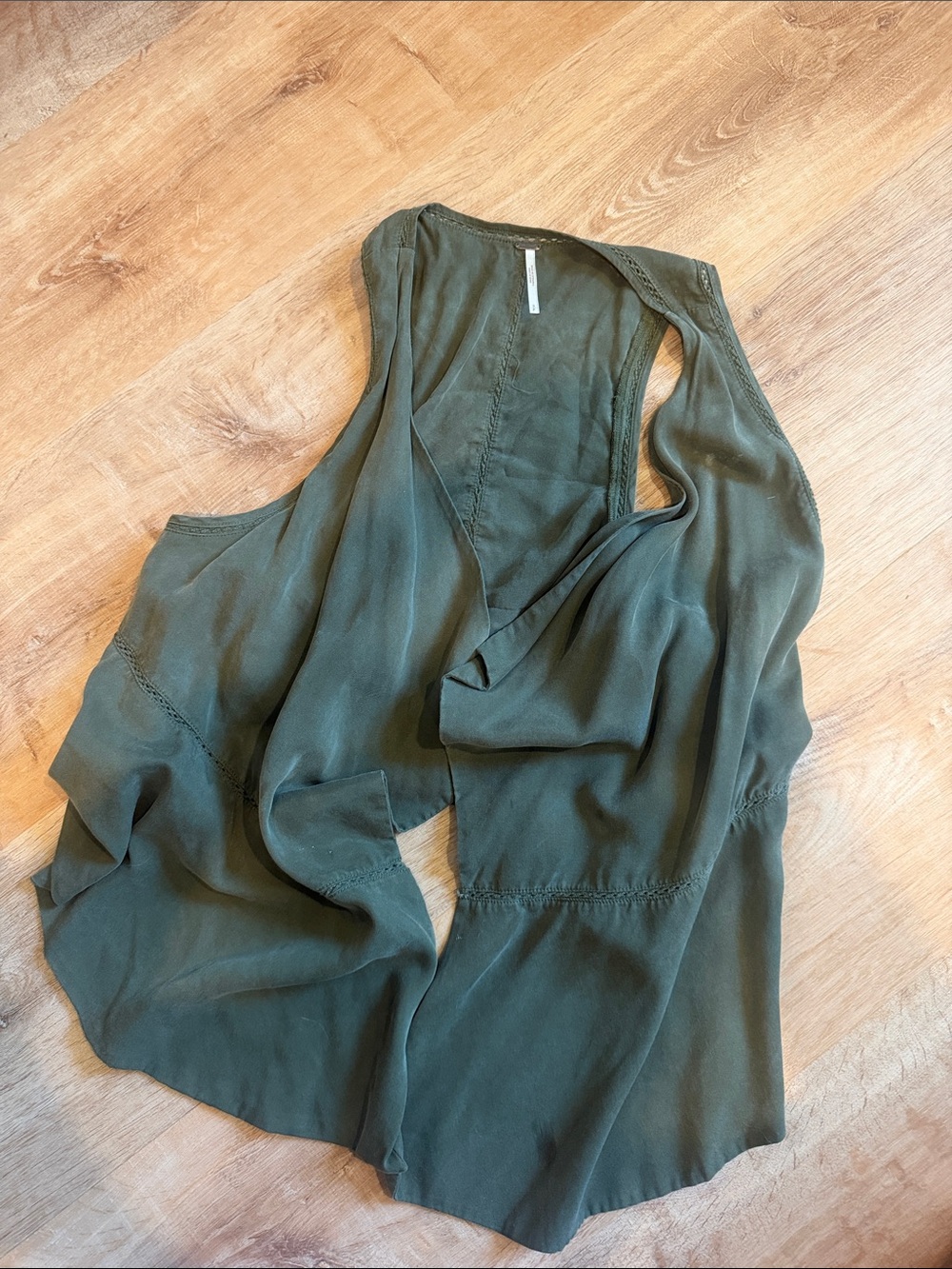 Free People Women’s Size Small Olive Green Flowing Sleeveless Vest
